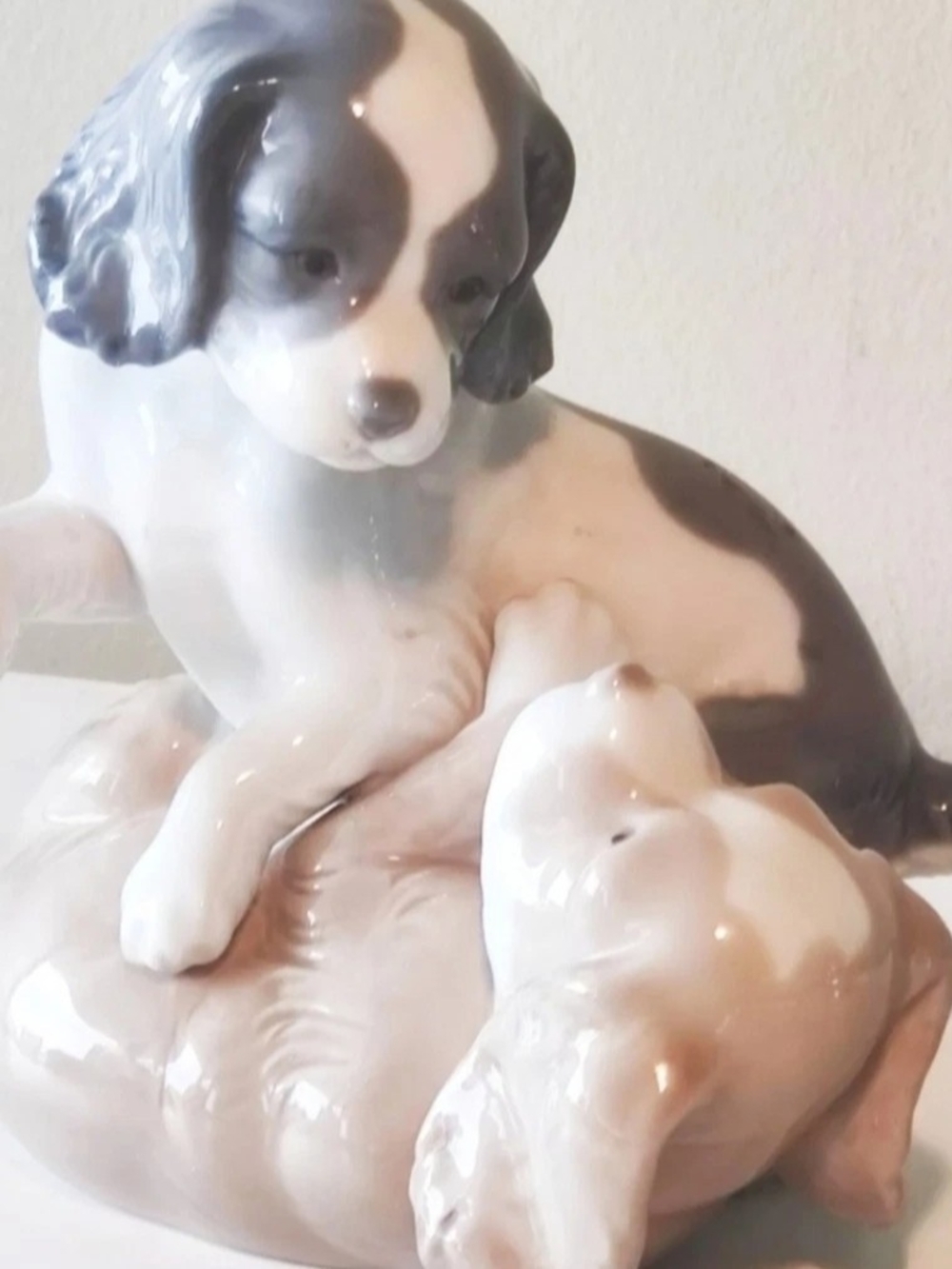 NAO by Lladro Two Dogs Playing Figurine...